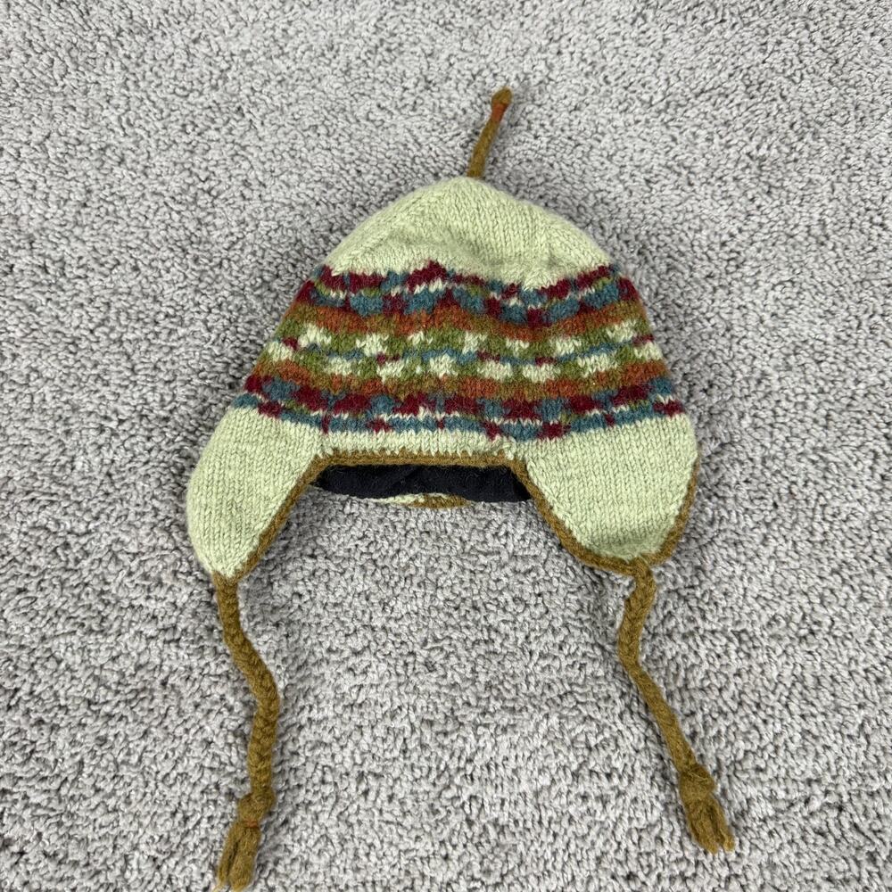 Lost Horizons Beanie Womens One Size Green Wool Knit Tassel Hat